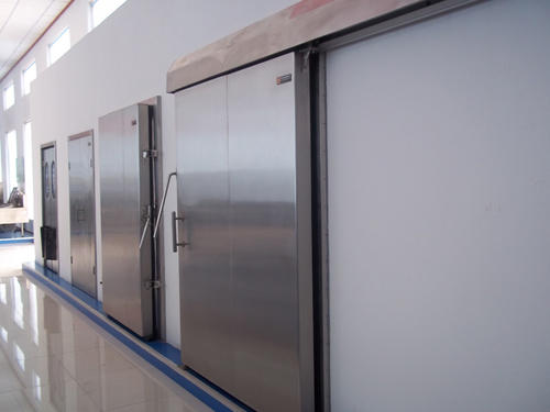 高溫庫與低溫庫在建造結構上有何不同？